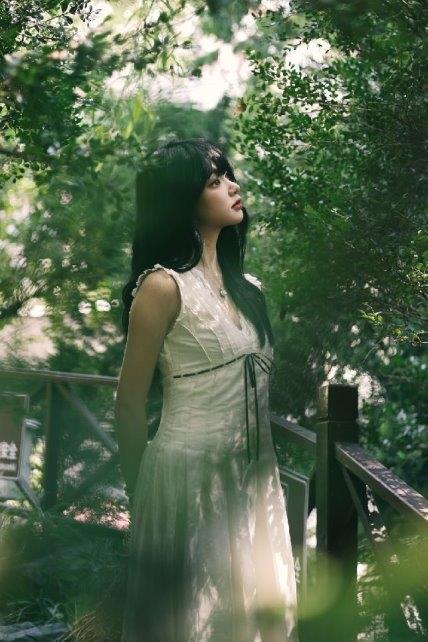 业内首个！千问办公推出“多人工作台”：最多可支持百人同时协作